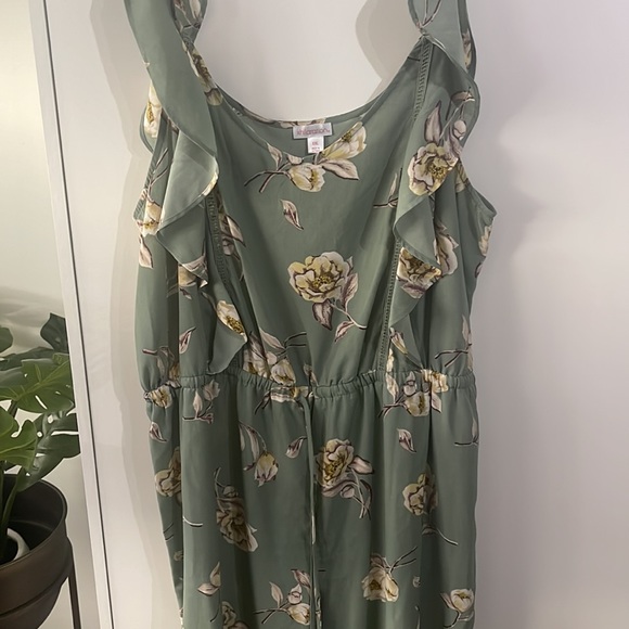 Spring Romper - Picture 2 of 4